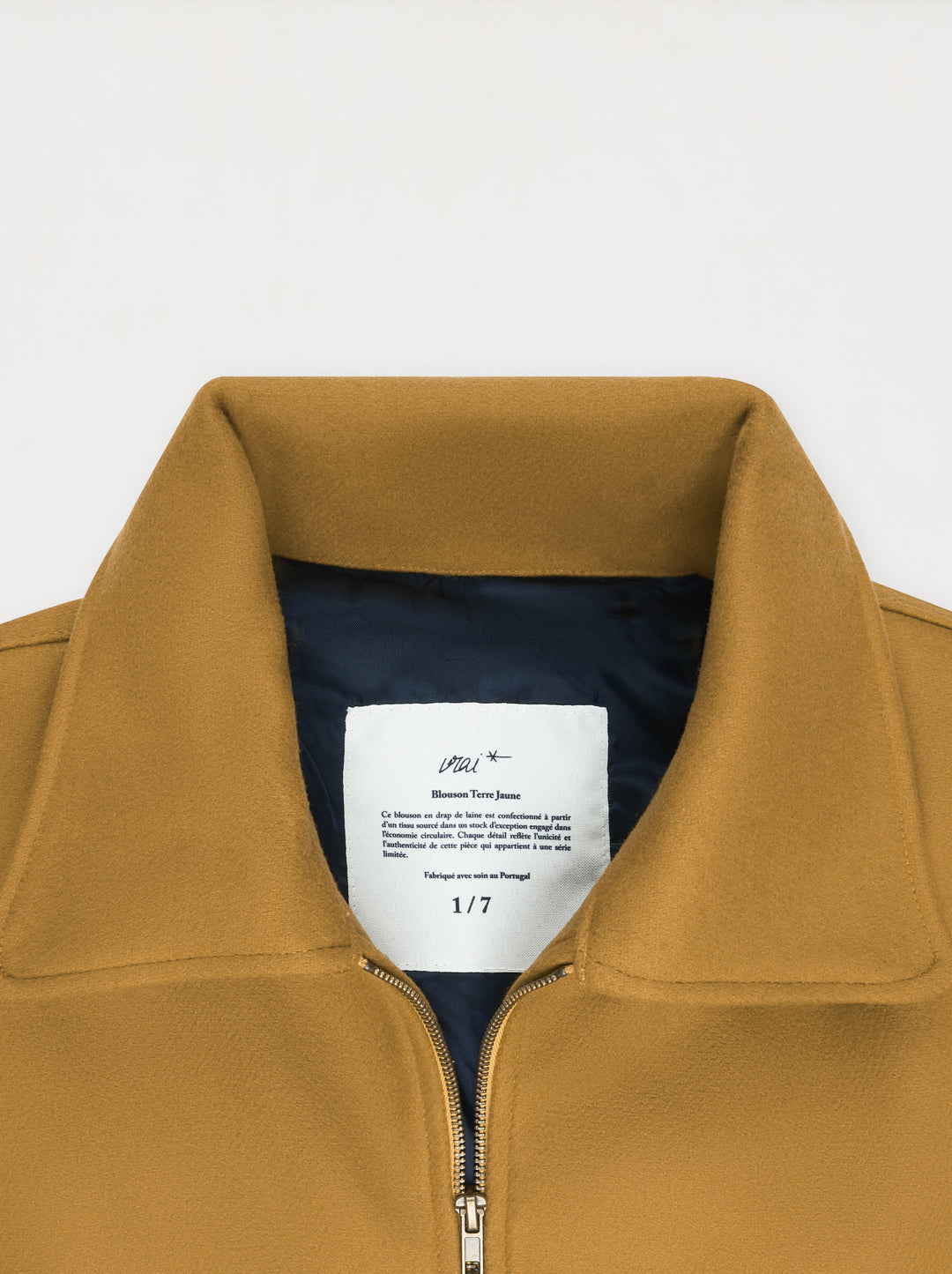 Blouson SCULPTURE terre jaune