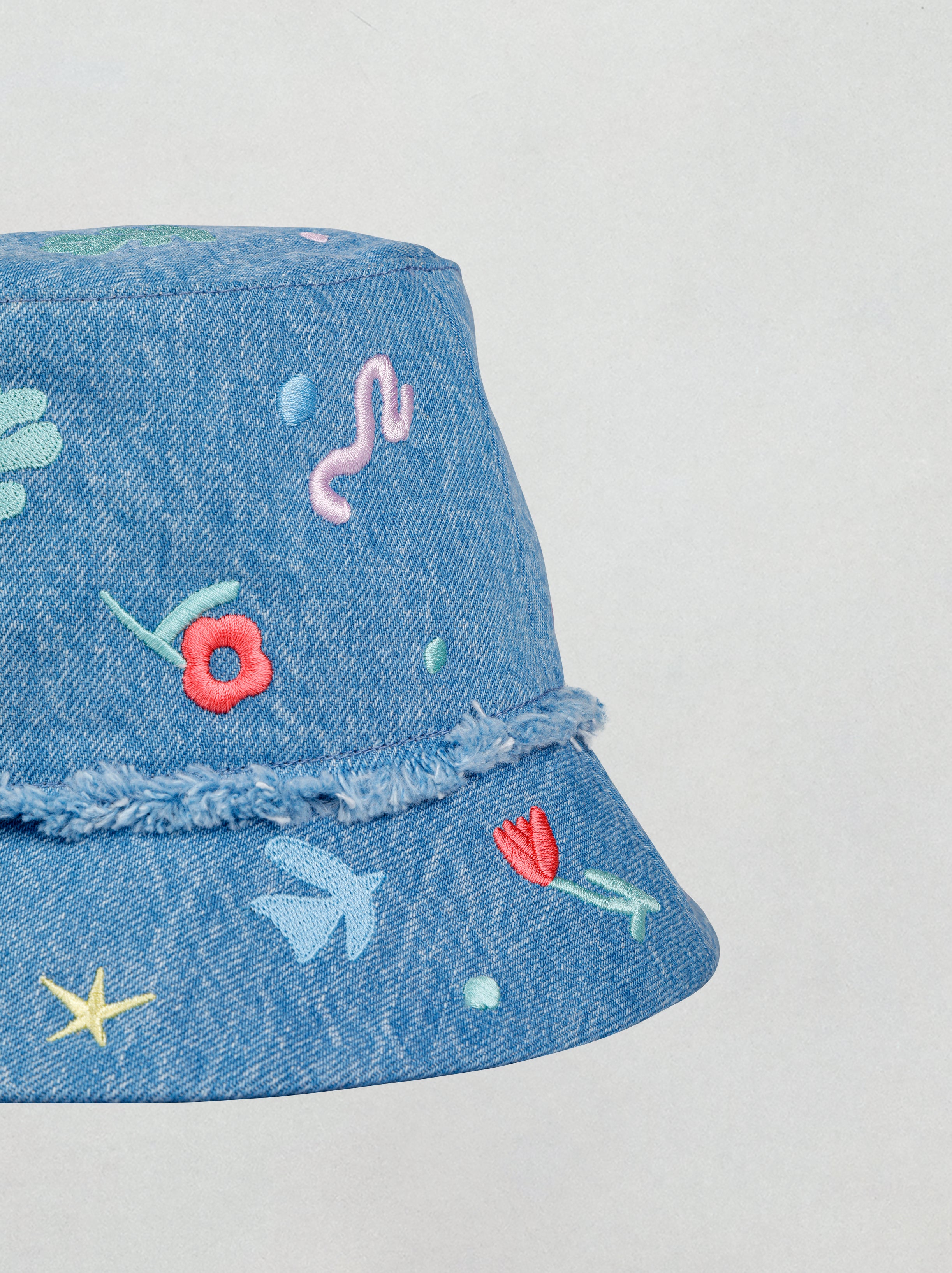 bob brodé / summer / été / denim/ pastel / broderie/ high quality