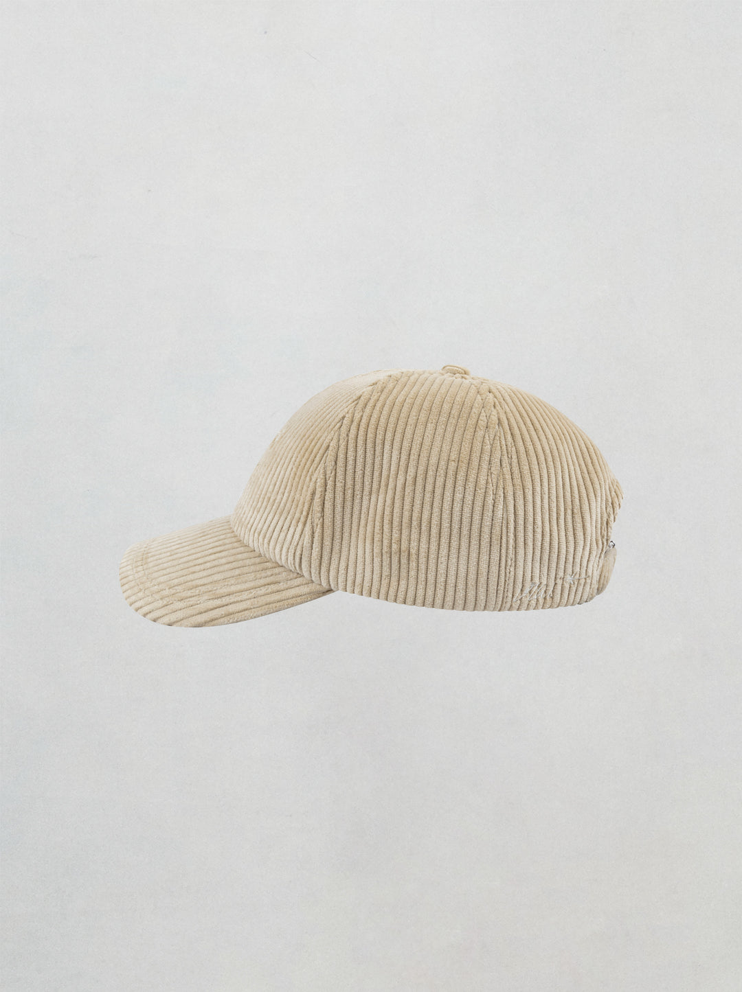 casquette brodée unisexe velours beige l'amour de l'art 