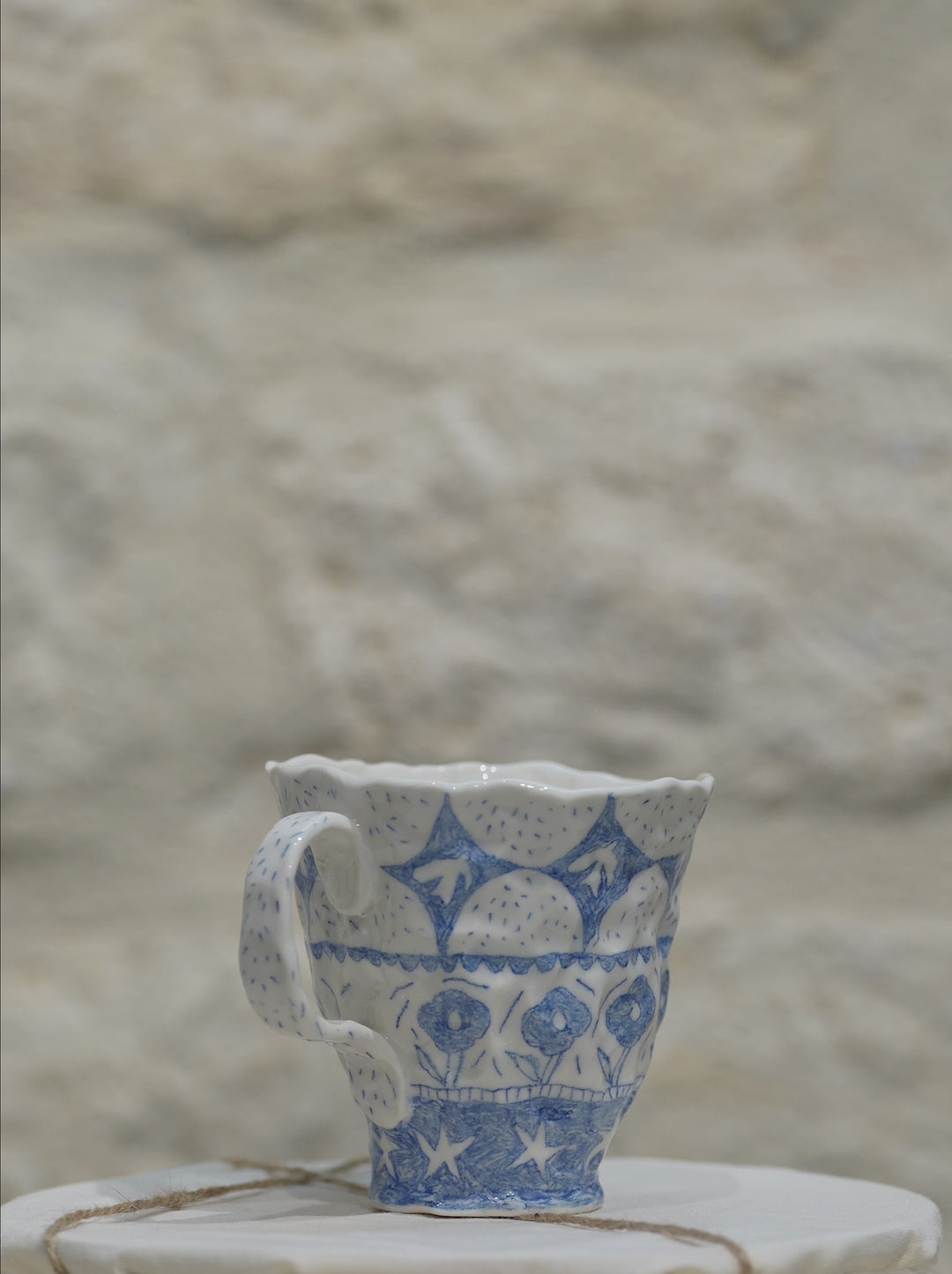 Tasse Fleur bleue VRAI X CAPUCINE PAGERON